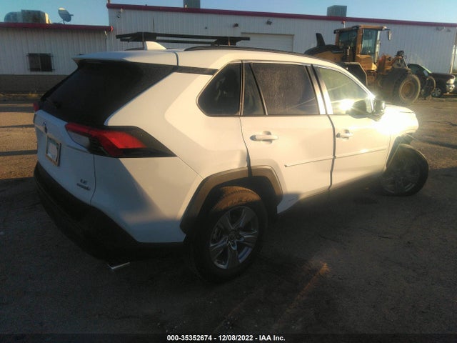 2022 Toyota RAV4, VIN: JTMLWRFV4ND161793