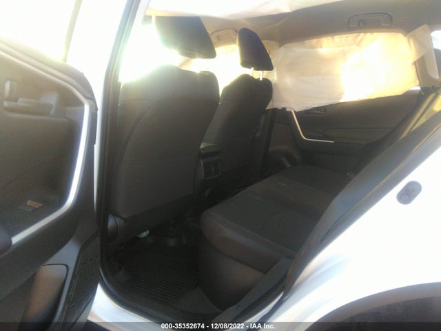 2022 Toyota RAV4, VIN: JTMLWRFV4ND161793