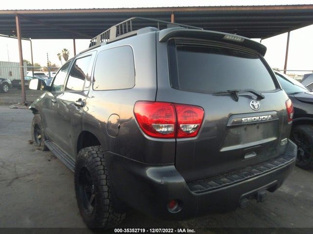 2016 Toyota Sequoia, VIN: 5TDBY5G14GS140296