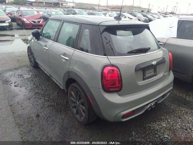 2021 Mini Hardtop, VIN: WMWXU9C04M2P46123