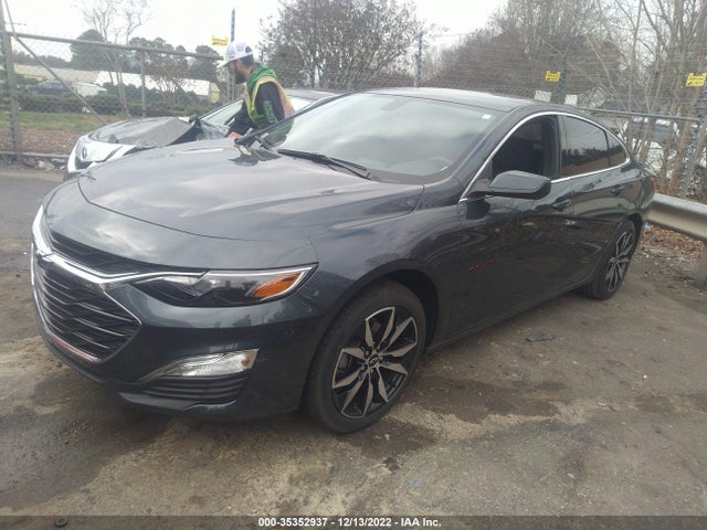 Chevrolet MALIBU RS 2021 1G1ZG5ST2MF084471 Image 2