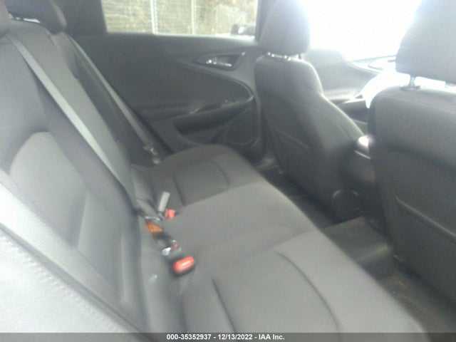 Chevrolet MALIBU RS 2021 1G1ZG5ST2MF084471 Image 8