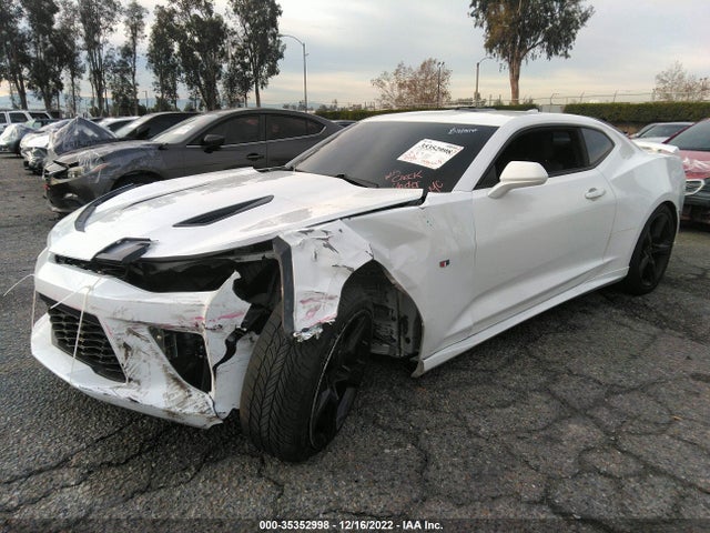 2018 Chevrolet Camaro, VIN: 1G1FF1R79J0146261