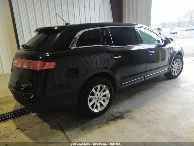 Lincoln MKT 2019 2LMHJ5NK7KBL02992 Image 4