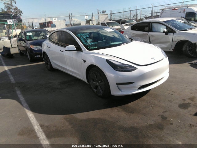 2022 5YJ3E1EBXNF266990 main image