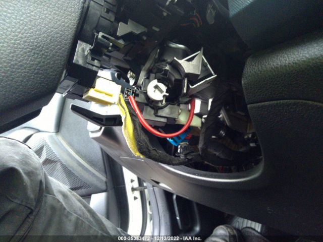 KNDEU2AA5M7097030 KIA SELTOS S
