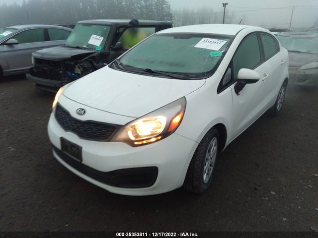 KIA dohc gamma 2014 KNADM4A33E6404496 Image 2