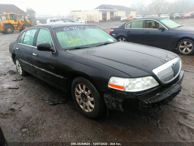 Lincoln Town Car Signature L 2011 2LNBL8FV6BX758281 zdjęcie główne