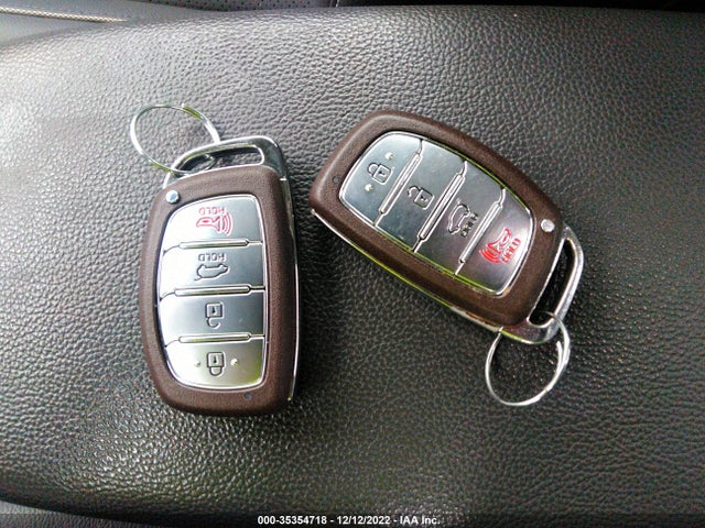 2018 Hyundai Ioniq, VIN: KMHC05LC7JU093198