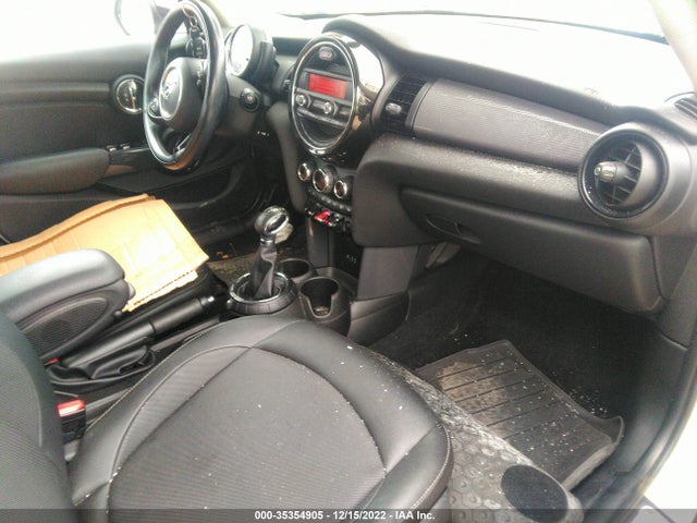 WMWXS5C59FT832499 Mini COOPER HARDTOP 4 DOOR