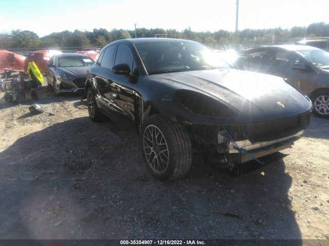 2018 Porsche Macan, VIN: WP1AA2A50JLB17485