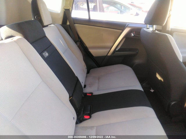 2018 Toyota RAV4, VIN: JTMRJREV4JD167131