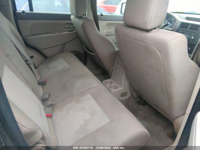 2008 JEEP LIBERTY SPORT VIN: 1J8GP28K18W272389