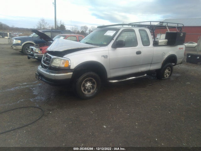 2002 FORD F-150 XL VIN: 2FTPX18LX2CA81180