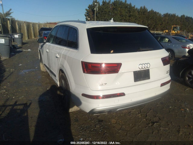 2017 Audi Q7, VIN: WA1LAAF78HD015185
