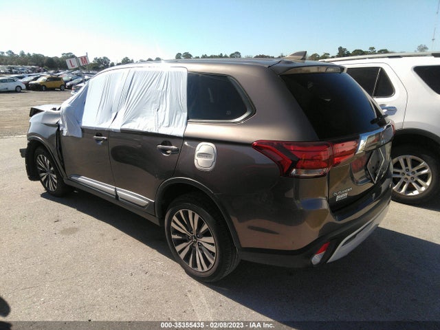 JA4AD2A31LZ018319 Mitsubishi Outlander Es