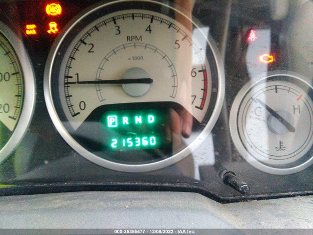 2010 CHRYSLER TOWN & COUNTRY LIMITED VIN: 2A4RR6DX7AR142094