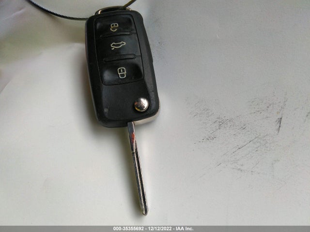 Volkswagen Passat Wolfsburg Ed 2014 1VWAT7A39EC063145 Image 3