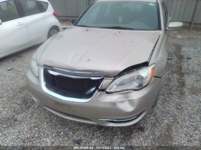 Chrysler 200 LX 2014 1C3CCBAB3EN237144 Image 6