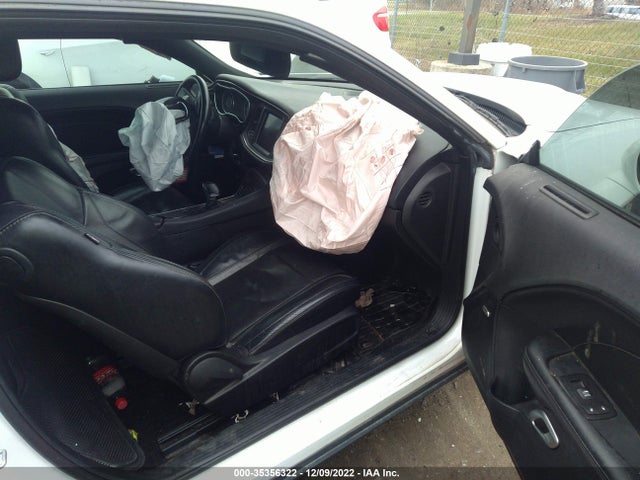 2016 Dodge Challenger, VIN: 2C3CDZAG5GH158202