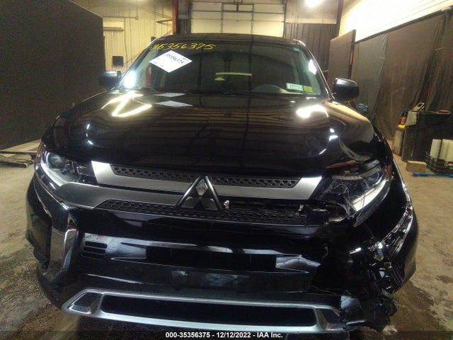 JA4AD2A39KZ025470 Mitsubishi Outlander Es