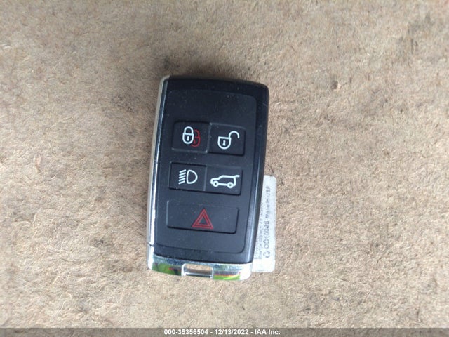 Land Rover Discovery Se 2018 SALRG2RV5JA054475 Image 3