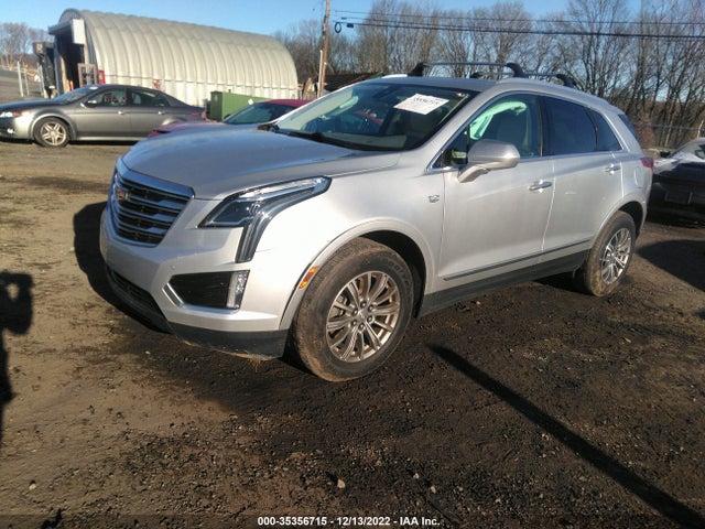 Cadillac XT5 2017 1GYKNBRS8HZ192196 Image 2