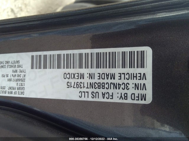 2022 Jeep Compass, VIN: 3C4NJCBB3NT139715