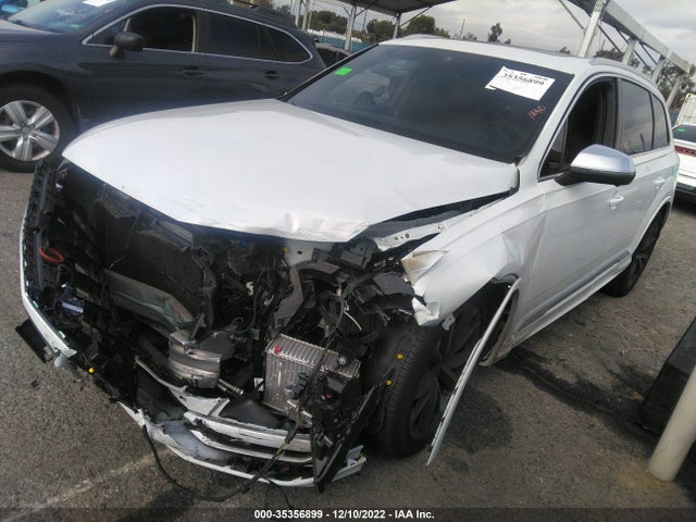 2022 Audi SQ7, VIN: WA1AWBF76ND000596