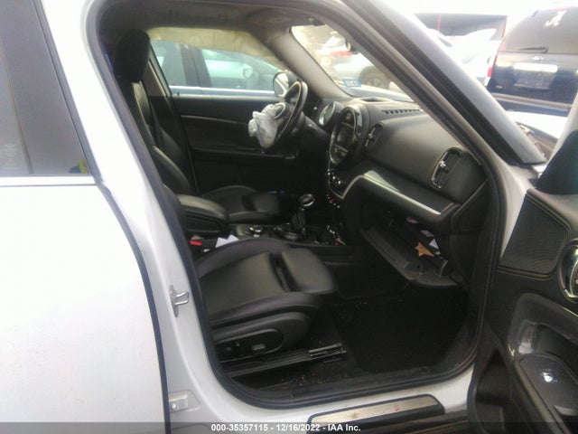 Mini Countryman Cooper S 2017 WMZYT3C39H3D98095 Image 6