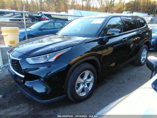 2022 Toyota Highlander, VIN: 5TDBZRBH2NS591880