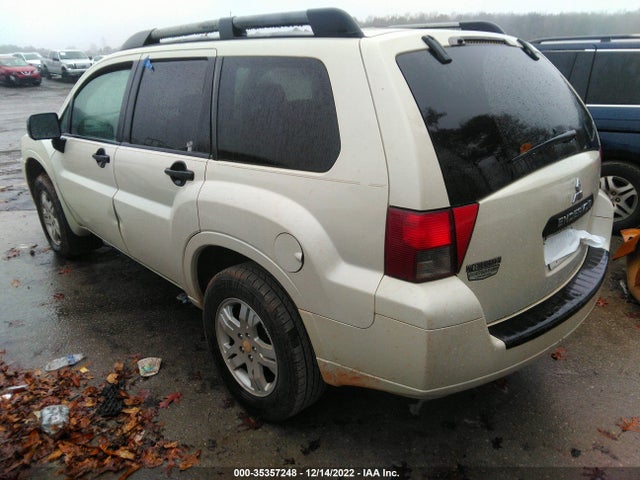 4A4MM21S88E018769 Mitsubishi Endeavor Ls