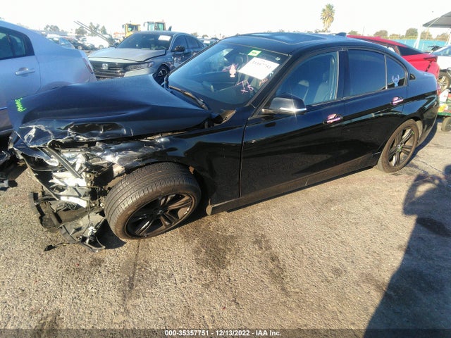 BMW 3 Series 328i 2016 WBA8E9G55GNT43701 Image 2