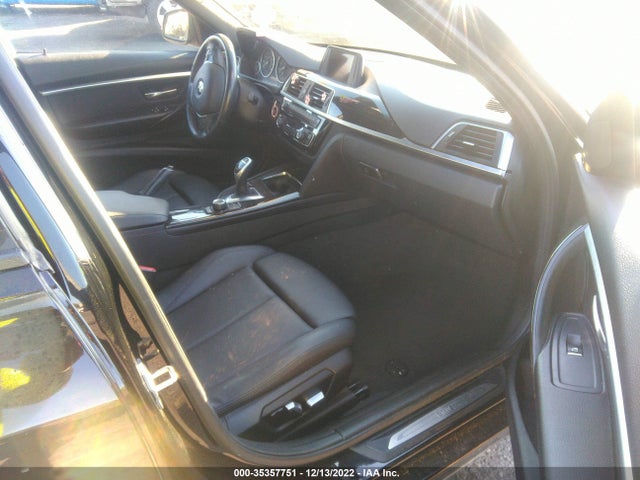 BMW 3 Series 328i 2016 WBA8E9G55GNT43701 Image 6