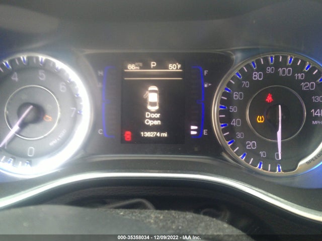 Chrysler 200 Limited 2015 1C3CCCAB1FN687012 Image 7