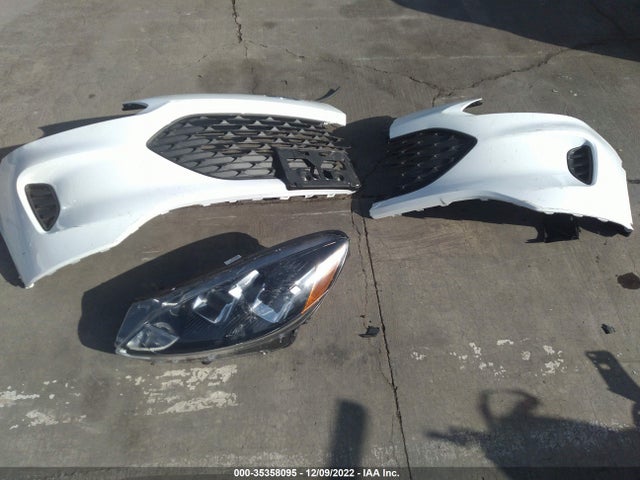 2021 Ford Escape, VIN: 1FMCU0F67MUA89024
