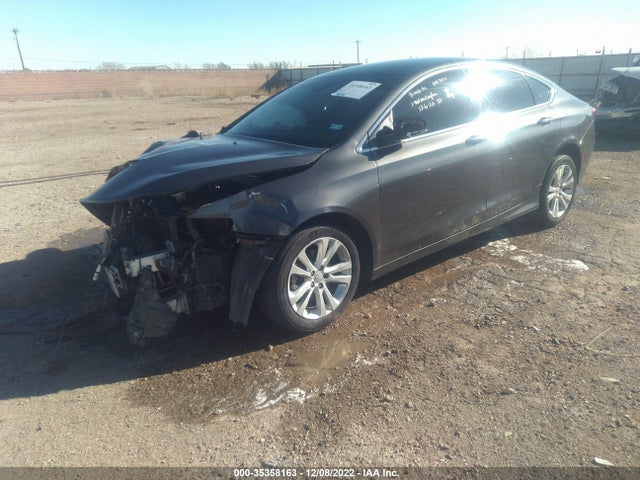 Chrysler 200 Limited 2015 1C3CCCAB5FN691614 Image 2