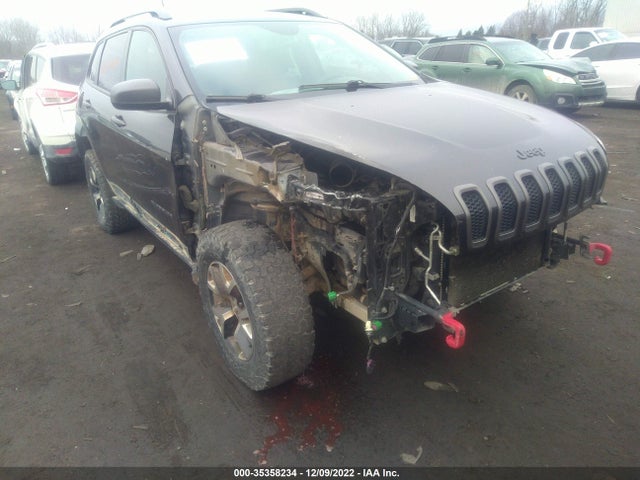 2016 Jeep Cherokee, VIN: 1C4PJMBS9GW183696
