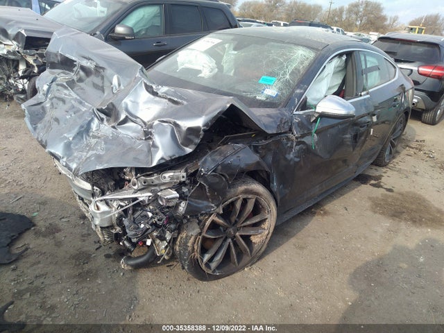 WAUC4CF54JA030553 Audi S5 Sportback Prestige