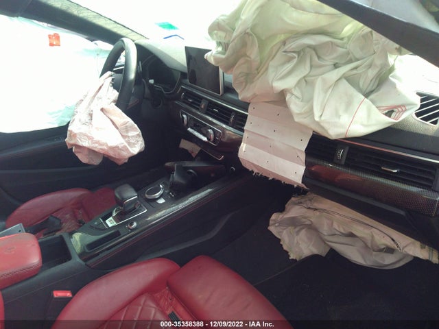 WAUC4CF54JA030553 Audi S5 Sportback Prestige