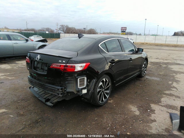 19UDE2F89JA008042 Acura Ilx W/premium