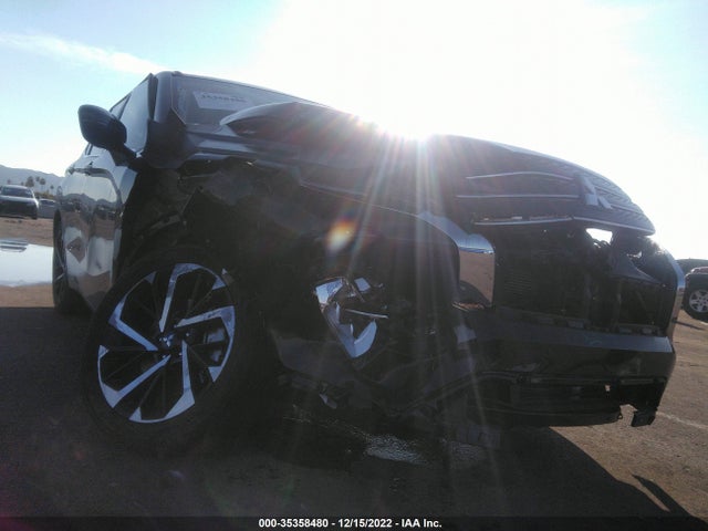JA4J3TA81NZ041333 Mitsubishi Outlander Es