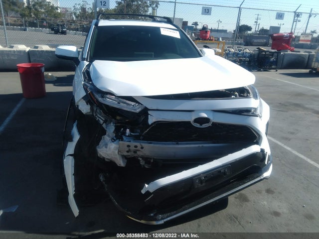 2022 Toyota RAV4, VIN: JTMAB3FV5ND081922