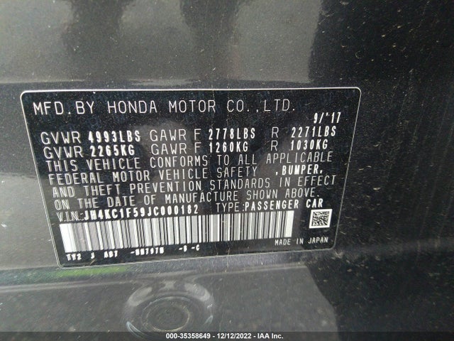 2018 Acura RLX, VIN: JH4KC1F59JC000182