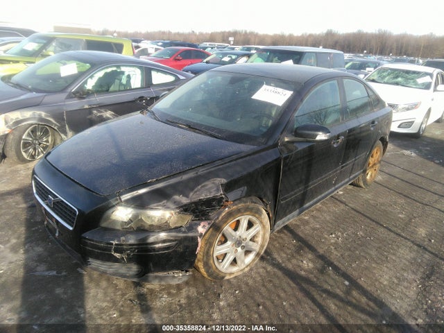 2007 VOLVO S40 2.4L VIN: YV1MS382972272168