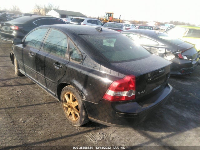 2007 VOLVO S40 2.4L VIN: YV1MS382972272168