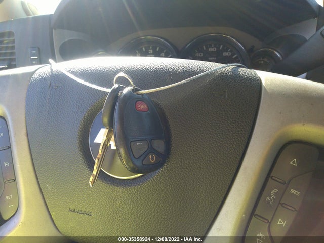 2013 CHEVROLET SILVERADO 1500 LT VIN: 1GCRCSE00DZ352127