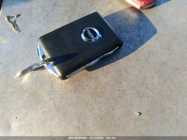 LVY982AK2JP026404 Volvo S90 Momentum