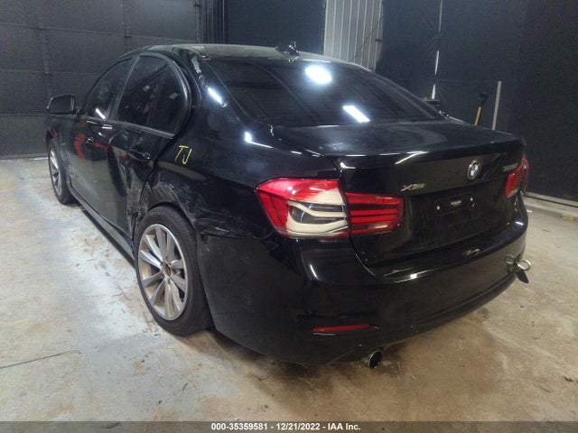 BMW 320i Xdrive 2018 WBA8A3C55JA505033 Image 3