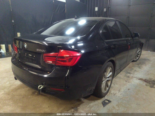 BMW 320i Xdrive 2018 WBA8A3C55JA505033 Image 4